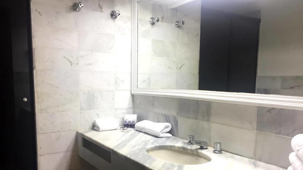 Plaza Bittar Hotel Brasilia Exterior foto